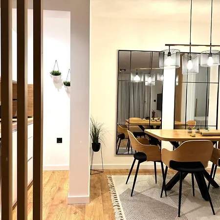 Pinetree * ヤホリナ