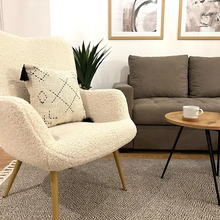 公寓 Pinetree 亚霍里纳